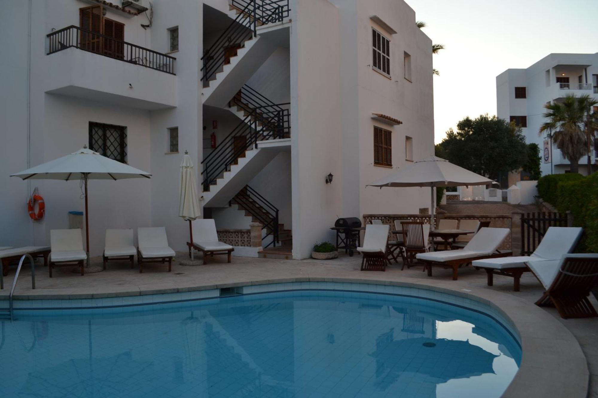Rotonda Apartaments เฟลานิทซ์ ภายนอก รูปภาพ